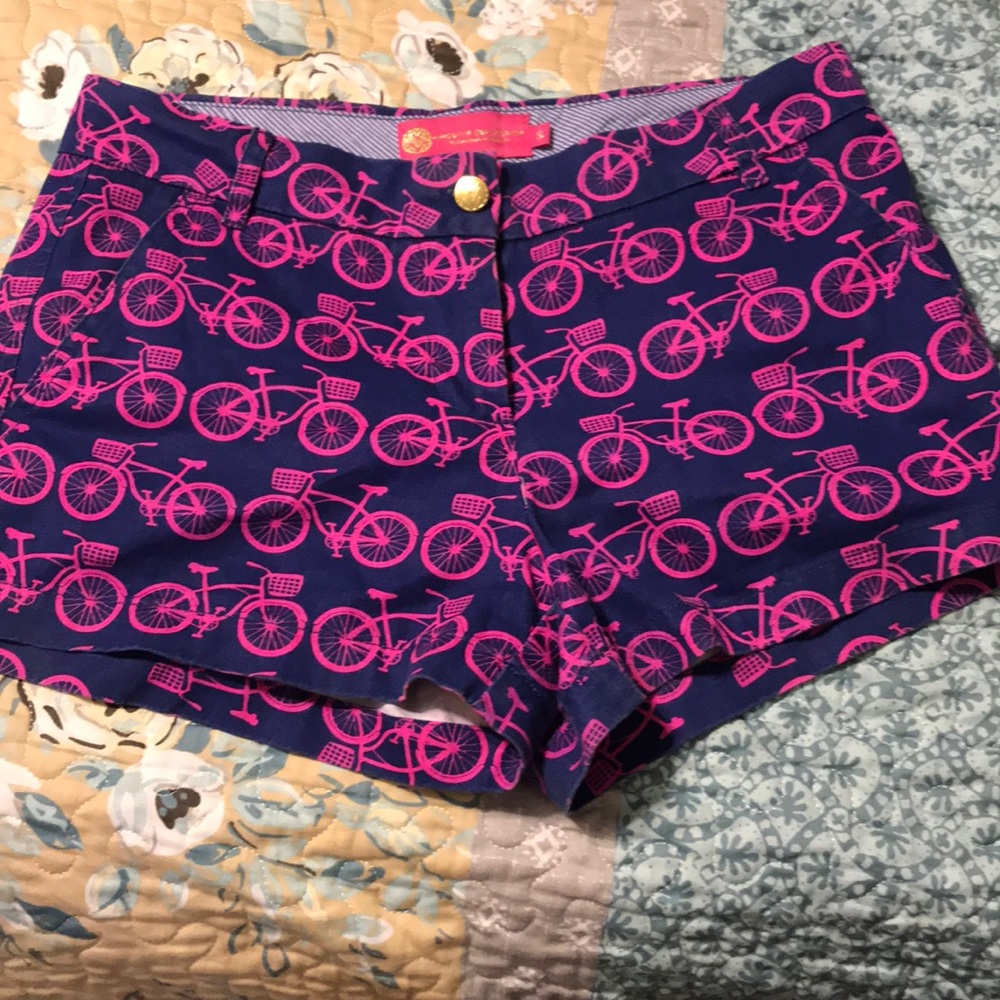 Macbeth collection shorts! fit like a 6!